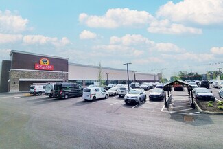 Plus de détails pour 22-00 Maple Ave, Fair Lawn, NJ - Local commercial à louer