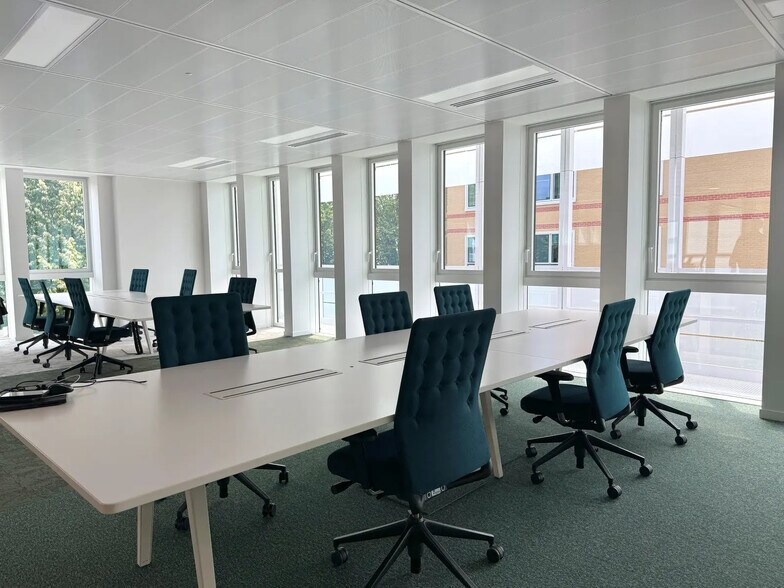 45 Rue Kléber, Levallois-Perret à louer - Photo de l’immeuble – Image 2 sur 13