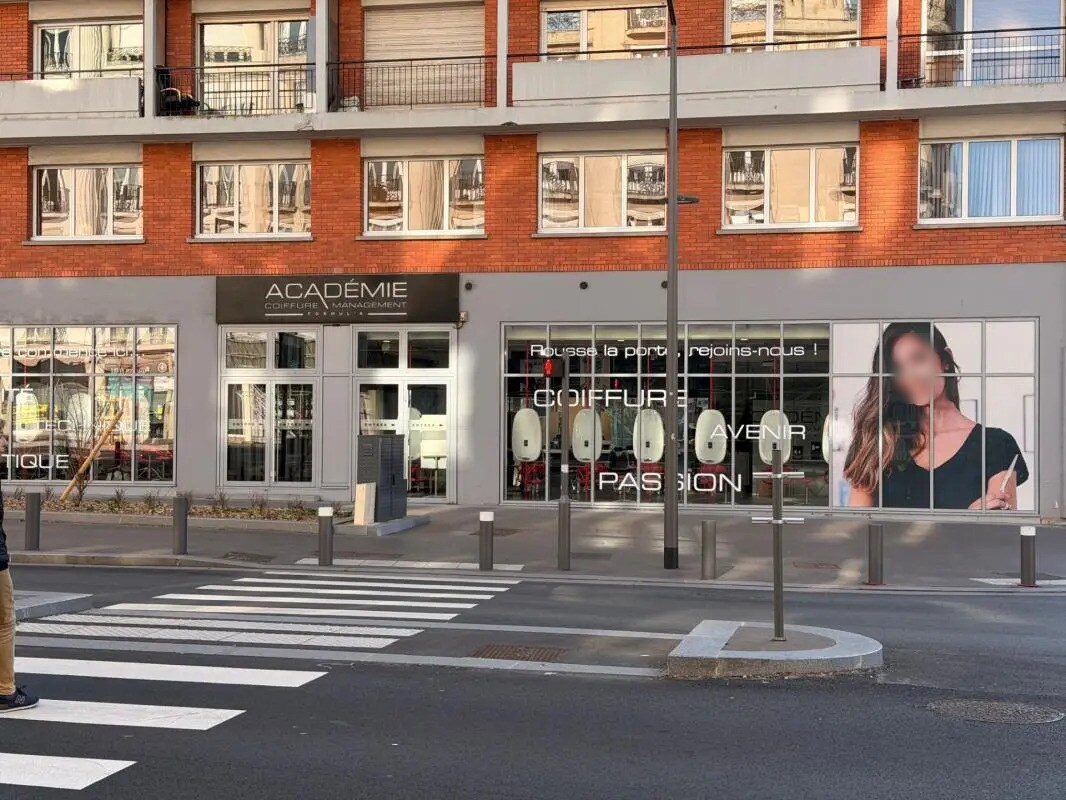 Local commercial dans Lille à louer Photo de l’immeuble– Image 1 sur 8