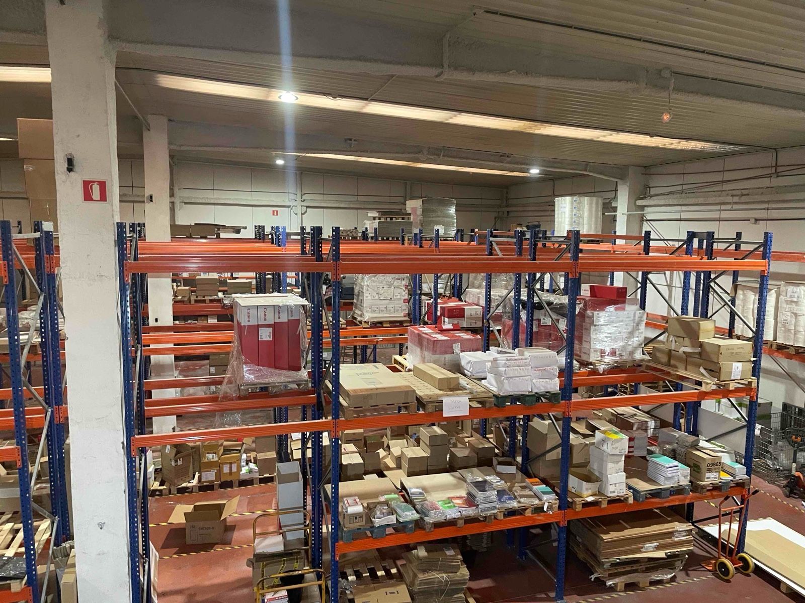 Industriel/Logistique dans Rivas-Vaciamadrid, Madrid à vendre Photo principale– Image 1 sur 14