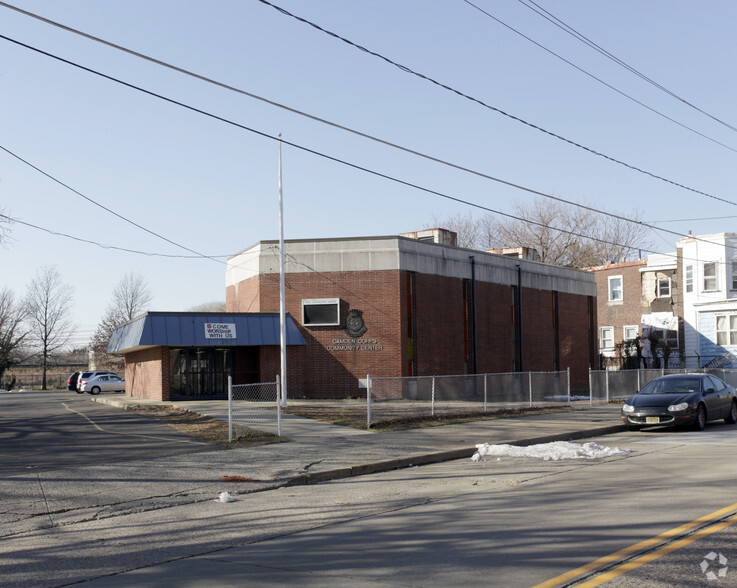 915 Haddon Ave, Camden, NJ à louer - Photo principale – Image 1 sur 3