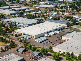 Plus de détails pour 10145 SE Jennifer St, Clackamas, OR - Industriel/Logistique à louer