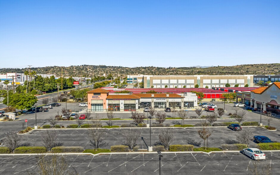 4030-4120 N Harbor Blvd, Fullerton, CA à louer - Photo de l’immeuble – Image 2 sur 3