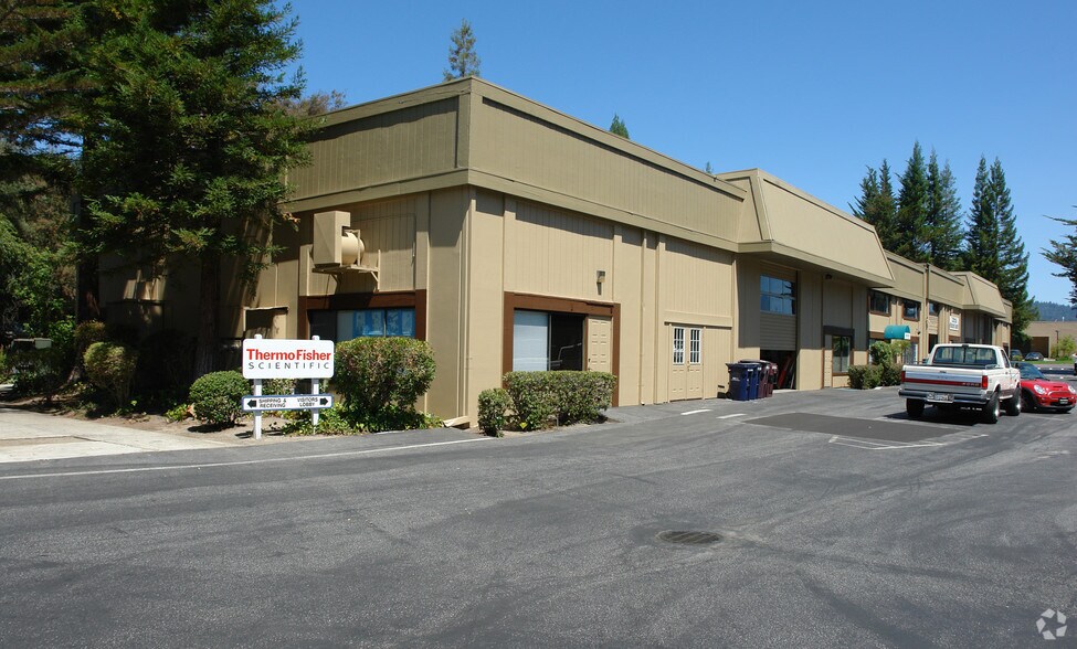 340 El Pueblo Rd, Scotts Valley, CA à louer - Photo de l’immeuble – Image 3 sur 17