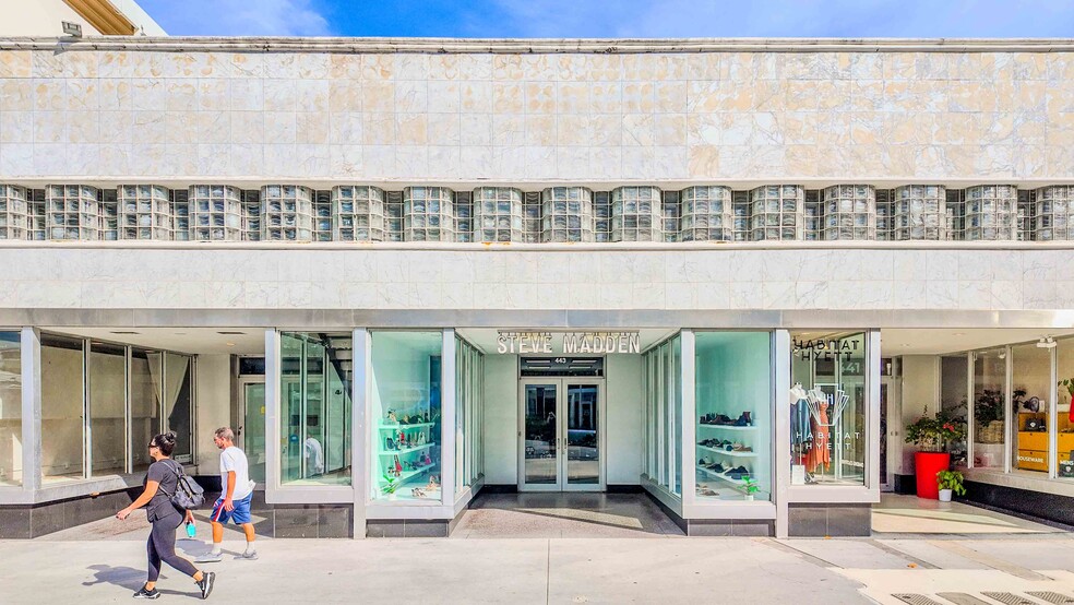 433-441 Lincoln Rd, Miami Beach, FL à vendre - Photo de l’immeuble – Image 1 sur 9