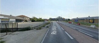 Plus de détails pour Local commercial à louer