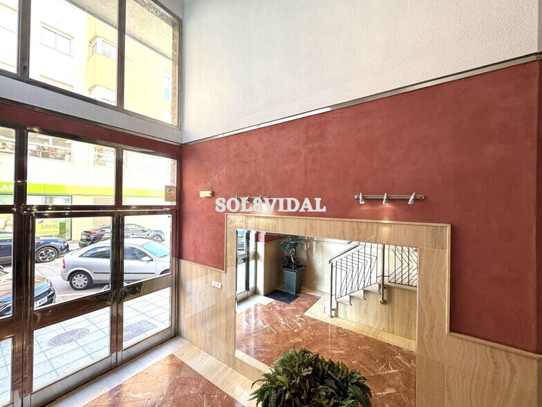 Carrer Aragón, 20, Orihuela, Alicante à vendre - Hall d’entrée – Image 3 sur 15