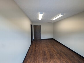 465 Maltbie St, Lawrenceville, GA à louer Photo intérieure– Image 2 sur 6