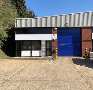 Plus de détails pour Millbrook Rd W, Southampton - Industriel/Logistique à louer