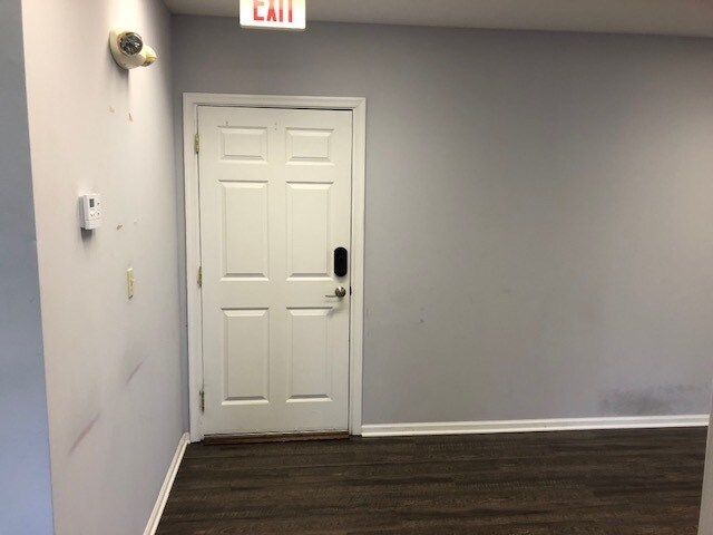 722 Grant St, Herndon, VA à vendre - Photo de l’immeuble – Image 3 sur 62
