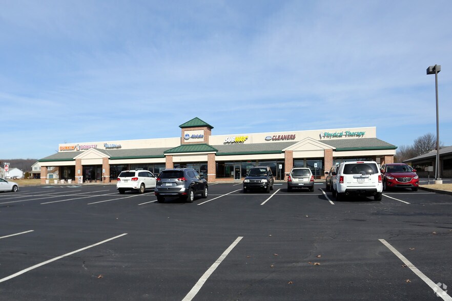 955 Benjamin Franklin Hwy, Douglassville, PA à louer - Photo de l’immeuble – Image 3 sur 12