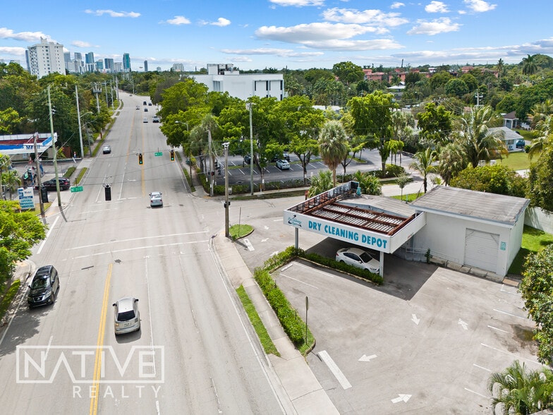 2117 N Andrews Ave, Wilton Manors, FL à vendre - Photo de l’immeuble – Image 3 sur 10