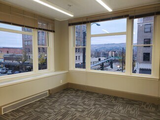 Plus de détails pour 103 Palouse St, Wenatchee, WA - Bureau à louer