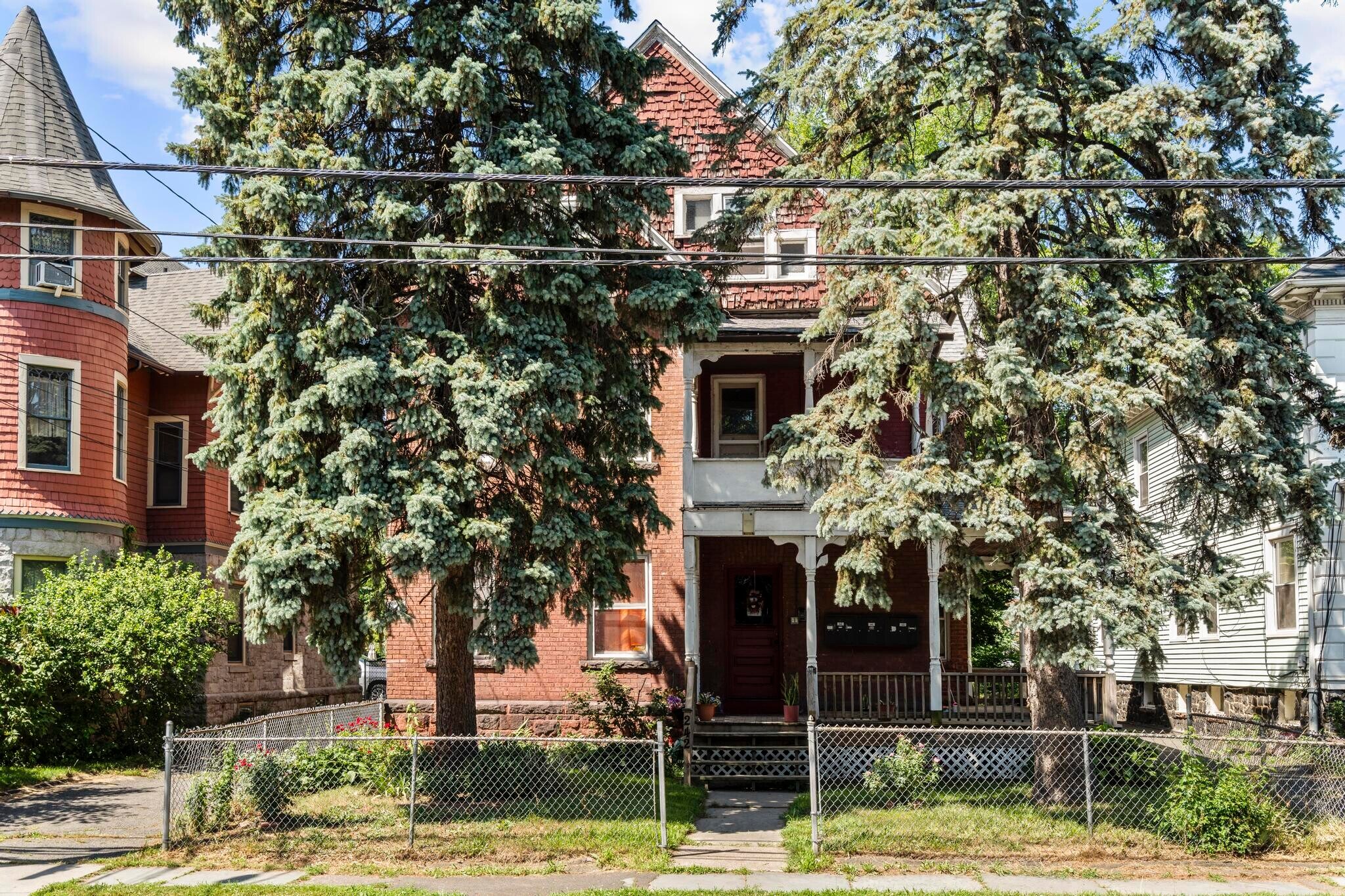 240 Sargeant St, Hartford, CT à vendre Photo principale– Image 1 sur 17