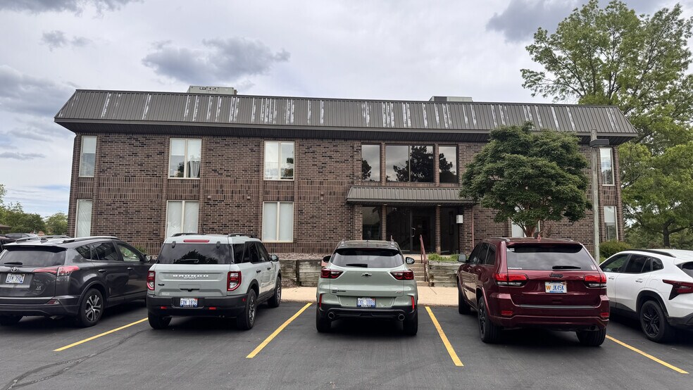 6100 Newport Rd, Portage, MI à vendre - Photo de l’immeuble – Image 3 sur 5