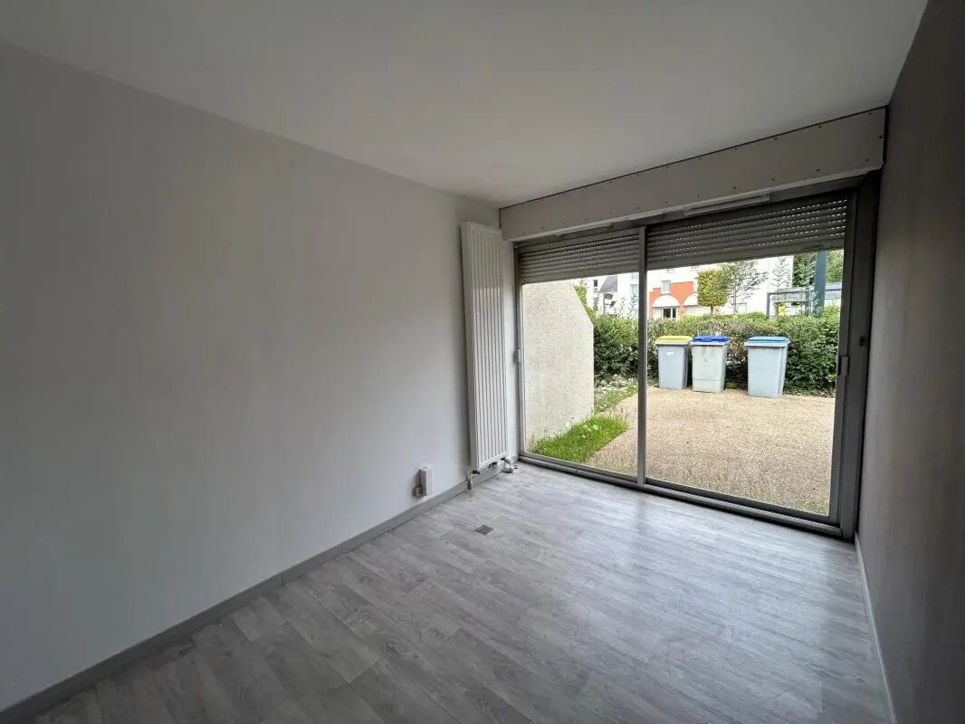 Local commercial dans Orvault à louer Photo intérieure– Image 1 sur 7