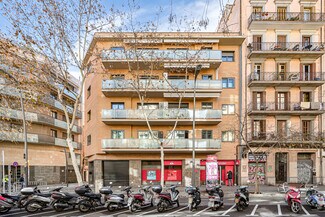 Plus de détails pour Carrer del Consell de Cent, 34, Barcelone - Local commercial à louer