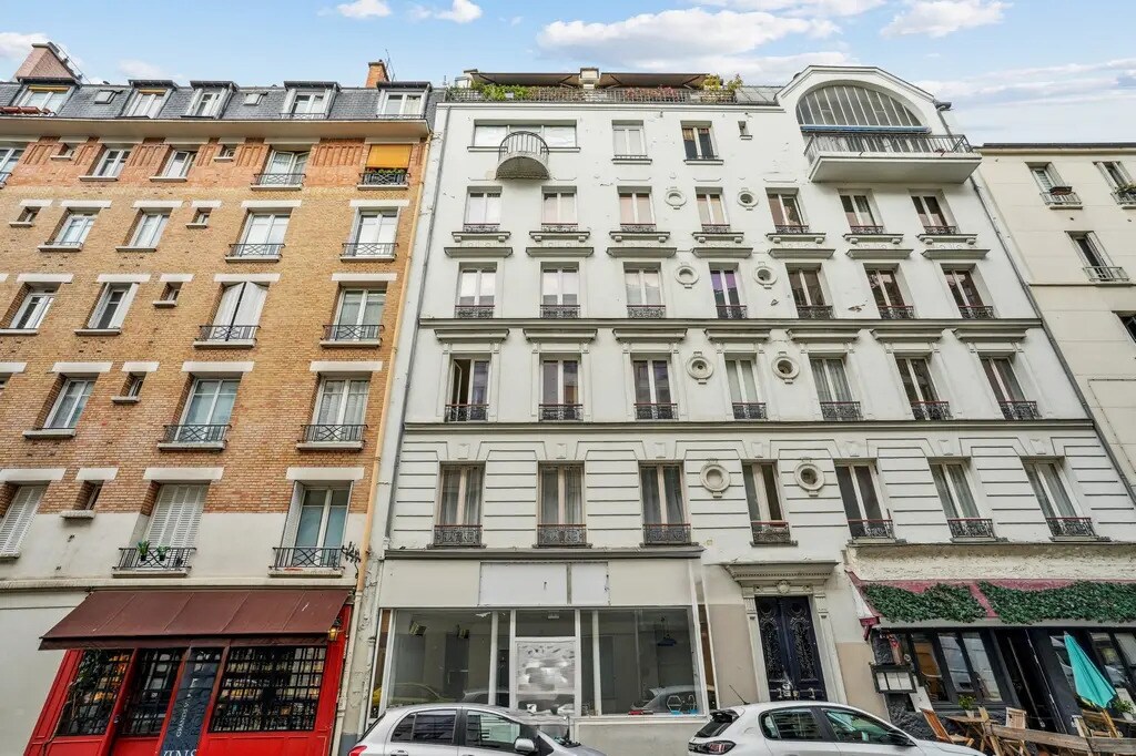 Local commercial dans Paris à louer Photo de l’immeuble– Image 1 sur 11