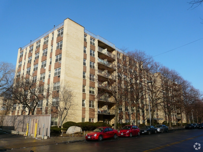 30 Park Ave, Mount Vernon, NY à vendre - Photo principale – Image 1 sur 3