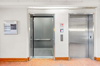 Plus de détails pour 8233 Old Courthouse Rd, Vienna, VA - Bureau à vendre