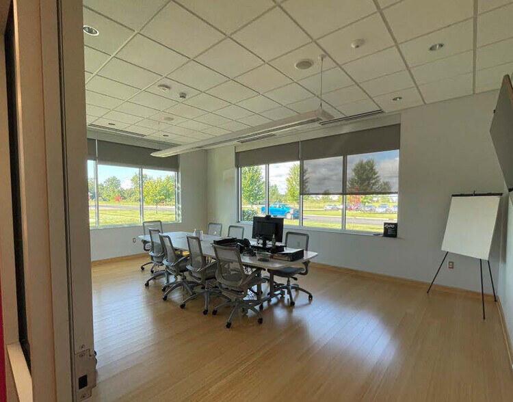 5301 Park Circle Dr, Kalamazoo, MI à louer - Photo intérieure – Image 2 sur 24
