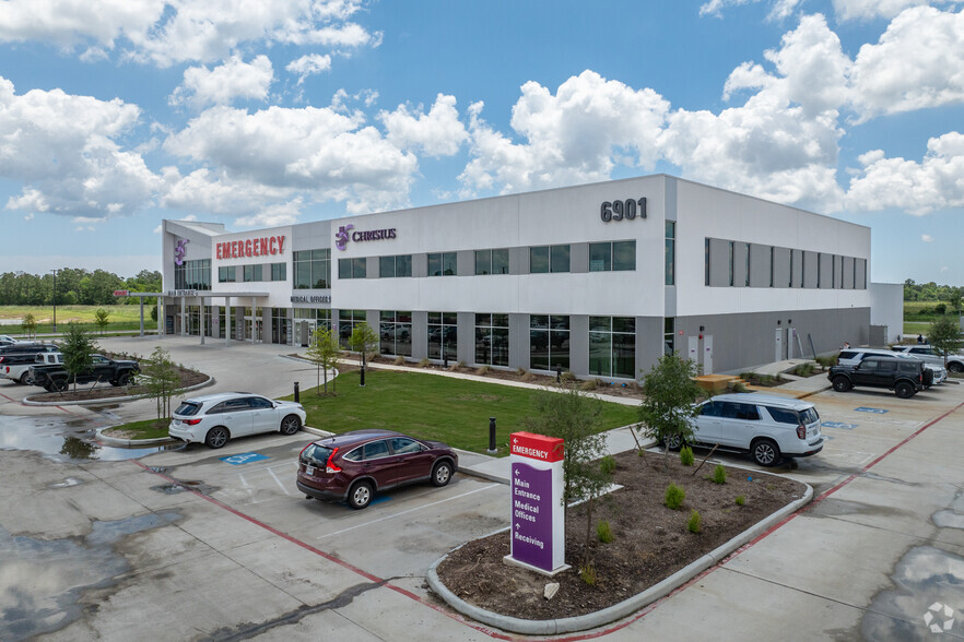 6901 Medical Center Dr, Orange, TX à louer - Photo de l’immeuble – Image 2 sur 5