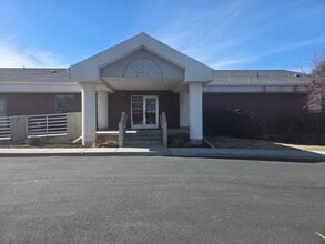 1445 N 400 E, Logan, UT à louer Photo intérieure– Image 2 sur 12