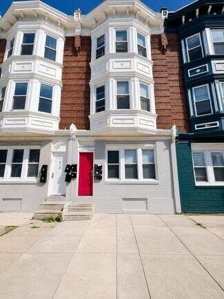 Plus de détails pour 7020 Woodland Ave, Philadelphia, PA - Logement à vendre