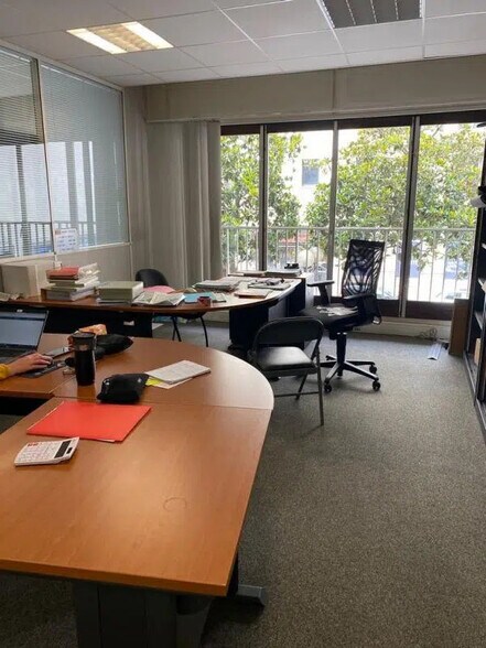 Bureau dans Paris à louer - Photo de l’immeuble – Image 3 sur 6