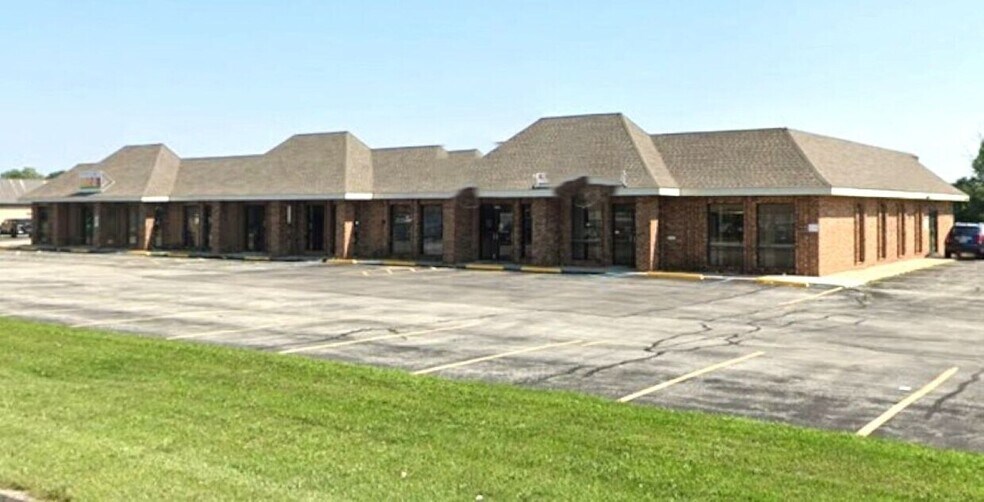3105 Cabaret Trl S, Saginaw, MI à louer - Photo de l’immeuble – Image 2 sur 6