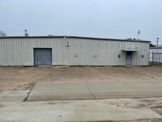 Plus de détails pour 2215 Sebesta Rd, College Station, TX - Industriel/Logistique à louer