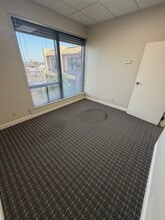 3700 N 10th St, McAllen, TX à louer Photo intérieure– Image 1 sur 6
