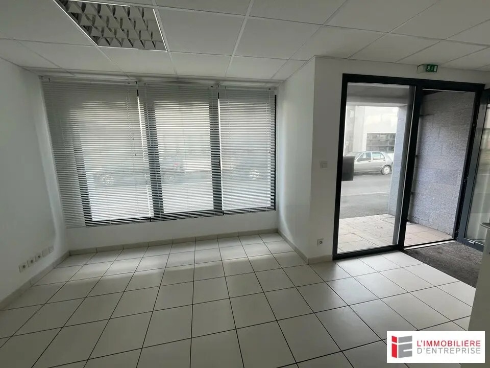 Bureau dans Saint-Malo à vendre Photo de l’immeuble– Image 1 sur 2