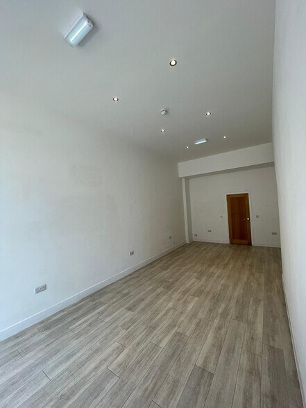 158 High St, Burton On Trent à louer - Photo intérieure – Image 3 sur 6