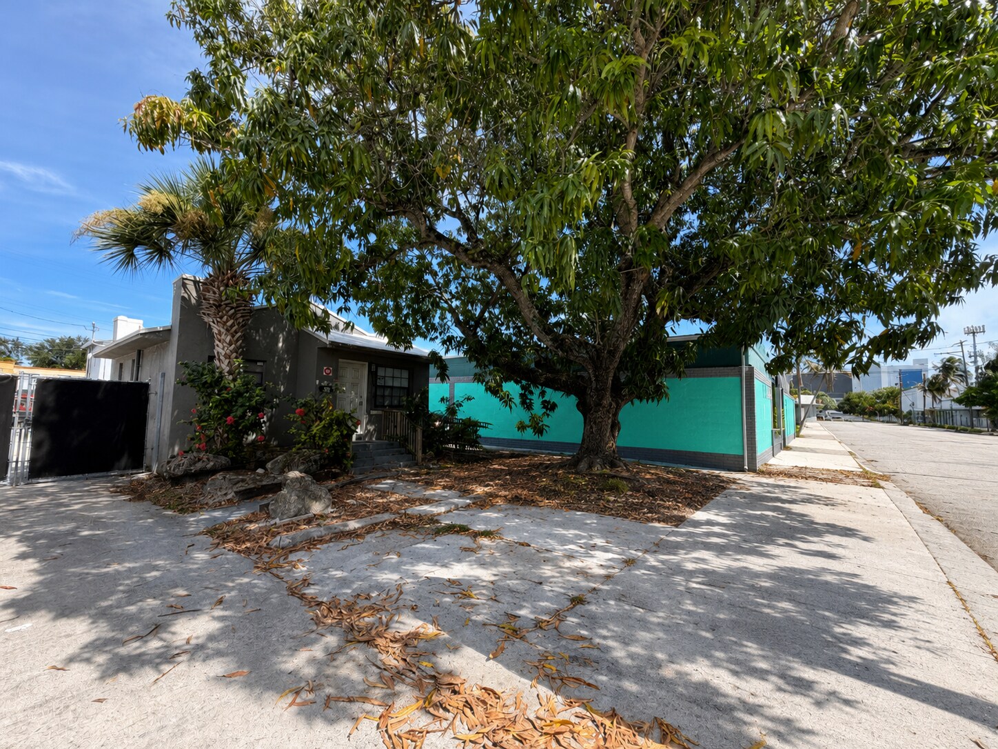 1224 SW 1st Ave, Fort Lauderdale, FL à louer Photo de l’immeuble– Image 1 sur 5