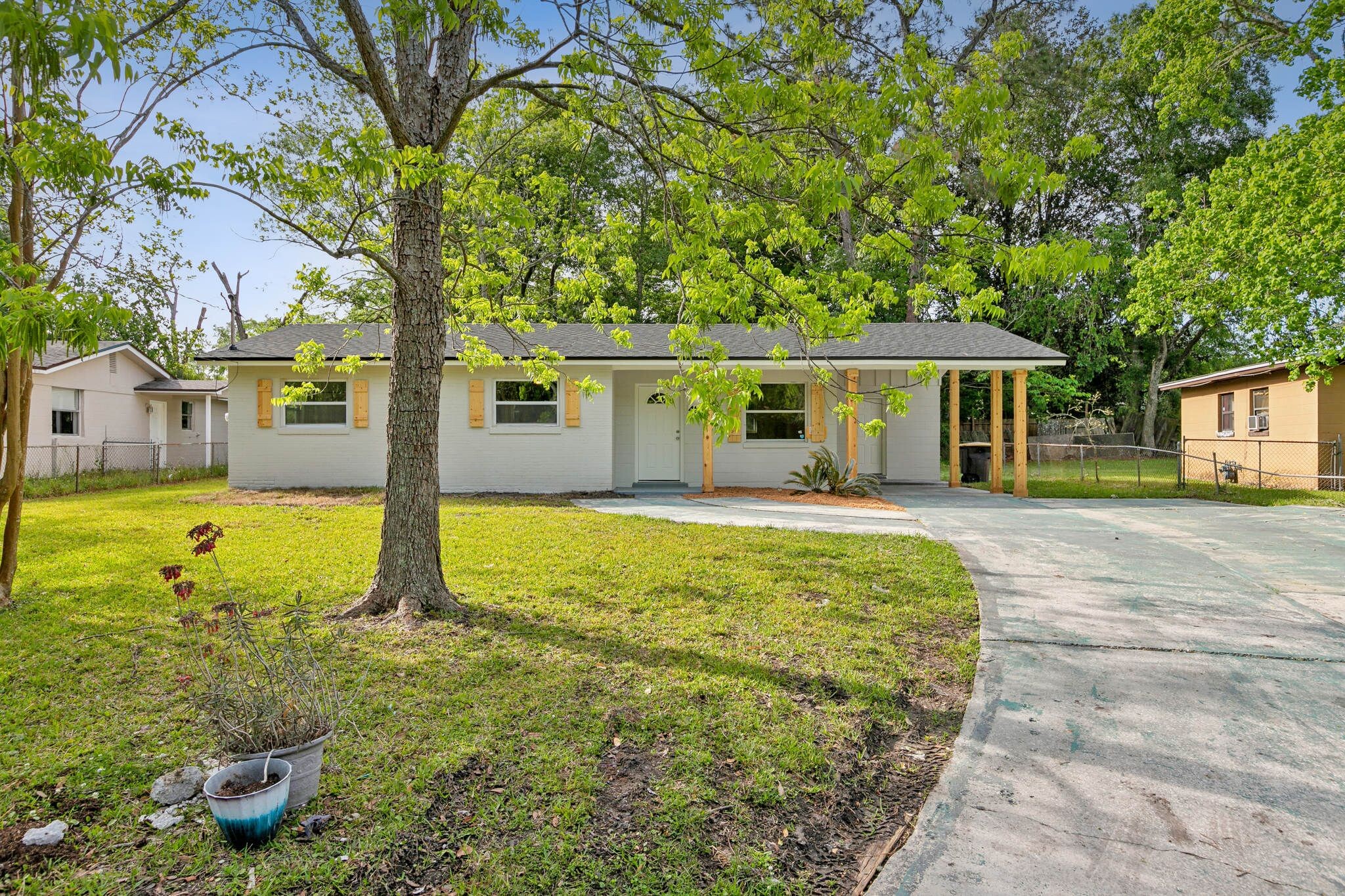 4818 Dallen Lea Dr, Jacksonville, FL à vendre Photo principale– Image 1 sur 31