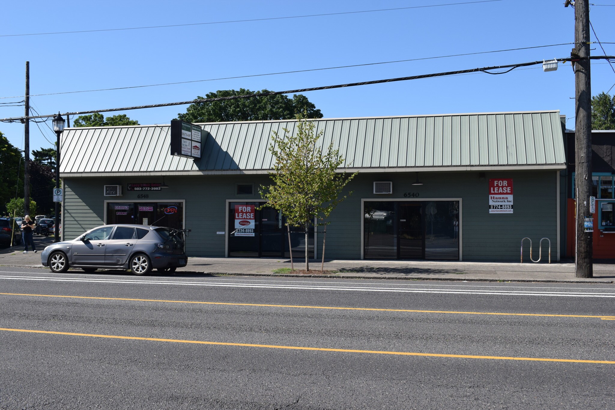 6540-6548 SE Foster Rd, Portland, OR à louer Photo de l’immeuble– Image 1 sur 3