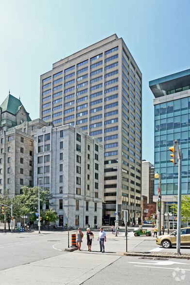 66 Slater St, Ottawa, ON à louer - Photo de l’immeuble – Image 3 sur 7