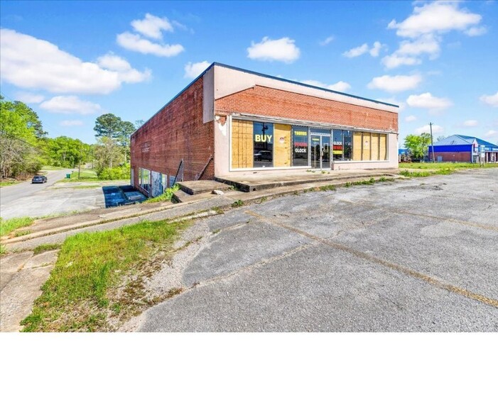 2025-2027 Center Point Rd, Birmingham, AL à louer - Photo de l’immeuble – Image 2 sur 12