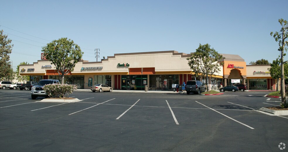 6411-6543 E Spring St, Long Beach, CA à louer - Photo de l’immeuble – Image 2 sur 6