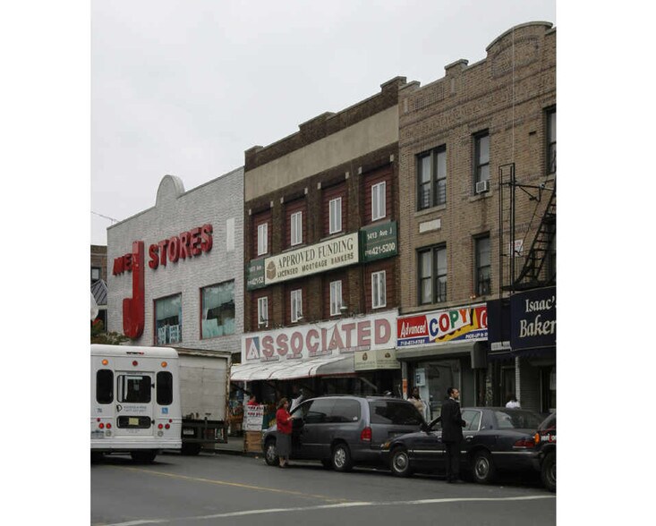 1413 Avenue J, Brooklyn, NY à louer - Photo principale – Image 1 sur 1