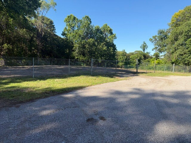 7817 Sandy Farm Rd, Severn, MD à louer Photo principale– Image 1 sur 13
