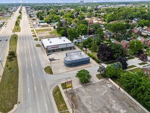 14222 Fort St, Southgate, MI à louer Photo intérieure– Image 2 sur 34