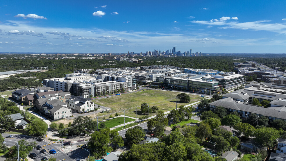 4301 Bull Creek Rd, Austin, TX à louer - Photo de l’immeuble – Image 3 sur 3