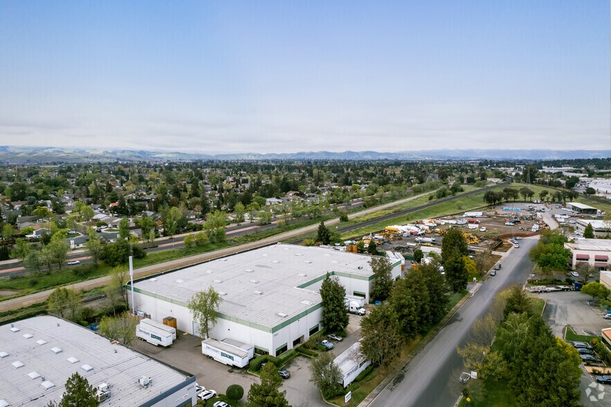 5481 Brisa St, Livermore, CA à louer - Aérien – Image 2 sur 6