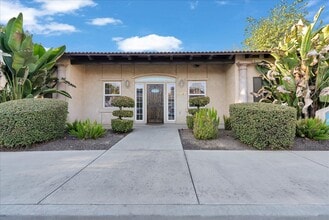 4006 S Demaree St, Visalia, CA à louer Photo intérieure– Image 2 sur 45