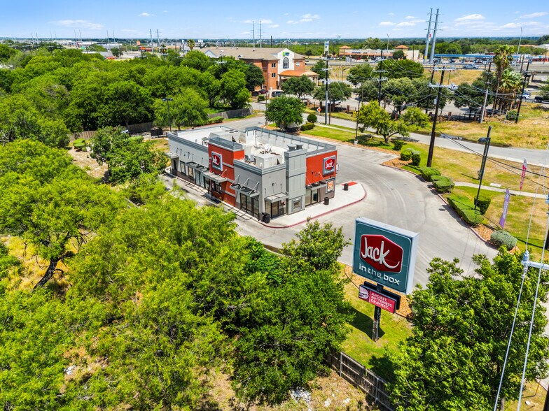 5509 Roosevelt Ave, San Antonio, TX à vendre - Photo de l’immeuble – Image 2 sur 13