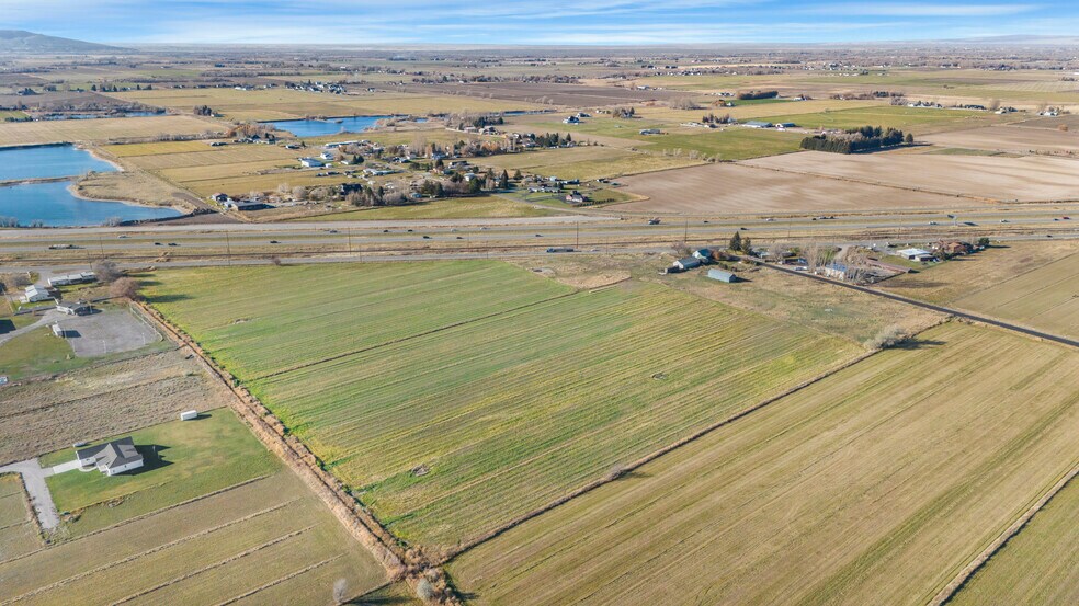 3400 S Yellowstone Highway, Rexburg, ID à vendre - Aérien – Image 3 sur 9