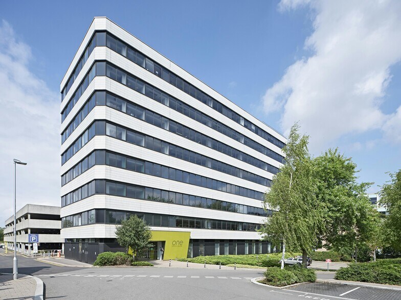 1 Station Sq, Bracknell à louer - Photo de l’immeuble – Image 1 sur 14