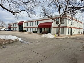 4894 Van Gordon St, Wheat Ridge, CO à louer Photo intérieure– Image 1 sur 6